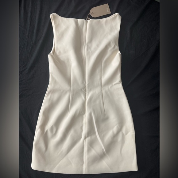 MESHKI Angela Suiting Dress NEW WITH TAGS!! - Picture 8 of 8